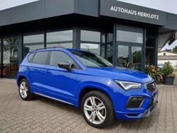 Blau Gebraucht 2023 Seat Ateca FR SUV | 28.890 € (Fairer Preis)