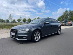 Grau Gebraucht 2012 Audi A4 S-Line Kombi | 14.900 € (Teuer)