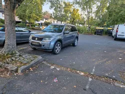 Grau Gebraucht 2005 Suzuki Grand Vitara SUV | 3.100 € (Fairer Preis)