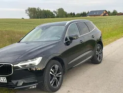 Schwarz Gebraucht 2020 Volvo XC60 Momentum SUV | 27.300 € (Fairer Preis)