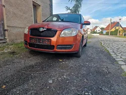 Orange Gebraucht 2007 Skoda Fabia Kleinwagen | 800 € (Superpreis)