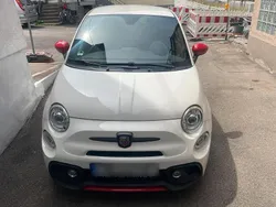 Weiß Gebraucht 2017 Fiat 500 Abarth Kleinwagen | 15.300 € (Fairer Preis)