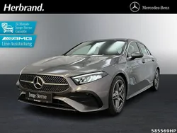 Grau Gebraucht 2024 Mercedes A180 AMG Limousine | 29.280 € (Guter Preis)