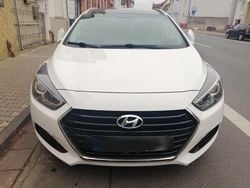 Weiß Gebraucht 2016 Hyundai i40 Kombi | 10.499 € (Guter Preis)