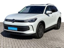 Oryxweiß perlmutteffekt Gebraucht 2024 VW Tiguan Life SUV | 41.480 €