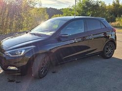 Schwarz Gebraucht 2016 Hyundai i20 Coupé | 7.200 €