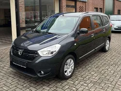 Grau "comete" Gebraucht 2019 Dacia Lodgy Comfort Van / Kleinbus | 11.990 € (Fairer Preis)