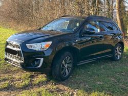 Schwarz Gebraucht 2014 Mitsubishi ASX Instyle SUV | 10.700 € (Fairer Preis)