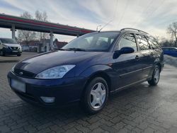 Gebraucht 2002 Ford Focus Kombi | 2.900 €