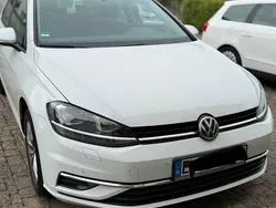 Weiß Gebraucht 2017 VW Golf VII Sound Limousine | 12.400 € (Fairer Preis)
