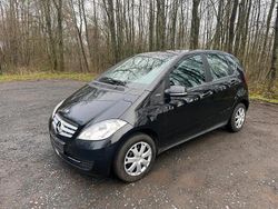 Schwarz Gebraucht 2009 Mercedes A150 Kleinwagen | 2.150 €