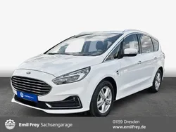 Weiß Gebraucht 2022 Ford S-MAX Titanium Van / Kleinbus | 31.940 € (Fairer Preis)