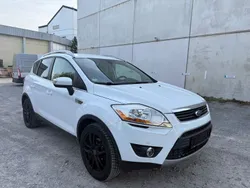 Weiß Gebraucht 2012 Ford Kuga Titanium SUV | 5.190 € (Superpreis)