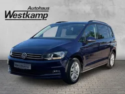Atlantik blue metallic Gebraucht 2020 VW Touran Comfortline Van / Kleinbus | 24.590 € (Fairer Preis)