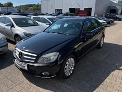 Obsidianschwarz metalliclack Gebraucht 2010 Mercedes C200 Limousine | 7.990 € (Fairer Preis)