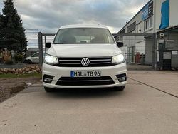 Weiß Gebraucht 2016 VW Caddy Edition Van / Kleinbus | 15.500 € (Etwas zu teuer)