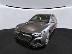 Daytonagrau perleffekt Gebraucht 2023 Audi Q8 e-tron S-Line SUV | 56.255 € (Guter Preis)