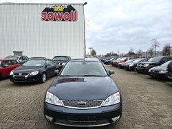 Grau Gebraucht 2006 Ford Mondeo Titanium Limousine | 1.890 € (Guter Preis)
