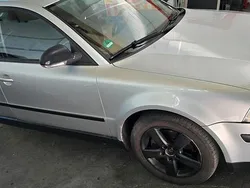 Silber Gebraucht 2005 VW Passat Limousine | 950 € (Superpreis)