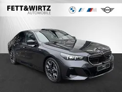 Grau Neu 2024 BMW i5 Sport Line Limousine | 85.990 € (Guter Preis)