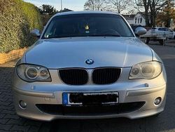 Grau Gebraucht 2006 BMW 118 Kleinwagen | 2.500 € (Guter Preis)