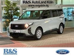 Grau Gebraucht 2024 Ford Tourneo Courier Titanium Van / Kleinbus | 21.900 € (Guter Preis)