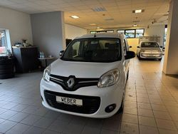 Weiß Gebraucht 2014 Renault Kangoo Happy Family Van / Kleinbus | 6.999 € (Fairer Preis)