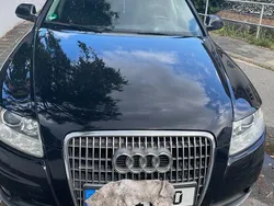 Grau Gebraucht 2011 Audi A6 Allroad Basis Kombi | 2.500 € (Fairer Preis)