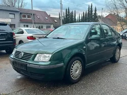Grün Gebraucht 2000 VW Bora Basis Limousine | 1.400 € (Fairer Preis)