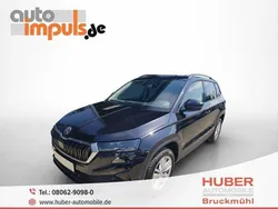 Black magic (1z1z) Gebraucht 2024 Skoda Karoq Selection SUV | 30.190 € (Guter Preis)