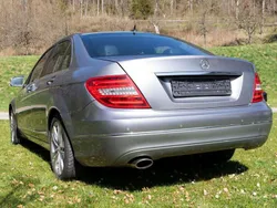 Grau Gebraucht 2011 Mercedes C220 Avantgarde Limousine | 8.499 € (Etwas zu teuer)