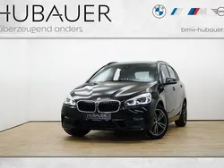 Schwarz Gebraucht 2020 BMW 220 Active Tourer Sport Line Van / Kleinbus | 22.990 € (Fairer Preis)