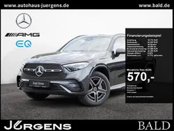 Grau graphitgrau metallic Gebraucht 2024 Mercedes GLC300e AMG SUV | 60.570 € (Guter Preis)