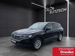 Schwarz Gebraucht 2020 VW Touareg SUV | 37.490 € (Etwas zu teuer)