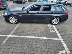 Schwarz Gebraucht 2012 BMW 525 Sport Line Kombi | 10.900 € (Superpreis)