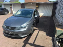 Grau Gebraucht 2016 Seat Ibiza CONNECT Limousine | 6.500 € (Fairer Preis)