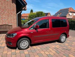 Rot Gebraucht 2016 VW Caddy Trendline Van / Kleinbus | 16.990 € (Fairer Preis)