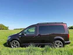 Violett Gebraucht 2017 VW Caddy Edition Van / Kleinbus | 22.900 € (Etwas zu teuer)