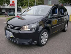 Gebraucht 2011 VW Touran Comfortline Van / Kleinbus | 2.399 € (Superpreis)