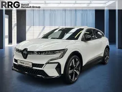 Weiß Gebraucht 2022 Renault Mégane Techno Limousine | 28.990 € (Teuer)
