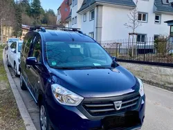 Blau Gebraucht 2017 Dacia Dokker Comfort Van | 11.990 € (Fairer Preis)