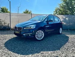 Blau Gebraucht 2016 BMW 218 Active Tourer Luxury Line Van / Kleinbus | 19.100 € (Etwas zu teuer)