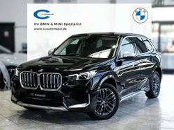 Saphirschwarz Gebraucht 2023 BMW iX1 xLine SUV | 38.669 € (Guter Preis)