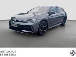 Grau Neu 2025 VW Passat R-line Kombi | 59.420 €
