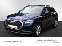 Blau Gebraucht 2022 Audi Q3 Ambiente SUV | 28.931 € (Guter Preis)