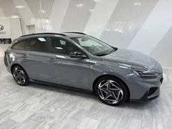 Grau Gebraucht 2024 Hyundai i30 N Line Limousine | 26.950 € (Fairer Preis)