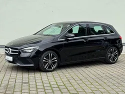 Kosmosschwarz Gebraucht 2019 Mercedes B200 Edition 1 Van / Kleinbus | 23.850 € (Fairer Preis)