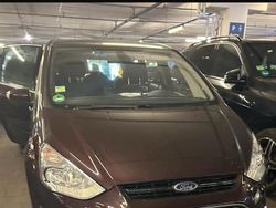 Rot Gebraucht 2012 Ford S-MAX S Van / Kleinbus | 7.800 € (Teuer)