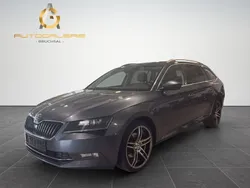 Grau Gebraucht 2016 Skoda Superb Style Kombi | 18.999 € (Fairer Preis)