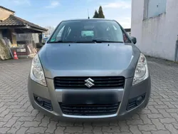 Grau Gebraucht 2009 Suzuki Splash Kleinwagen | 1.599 €